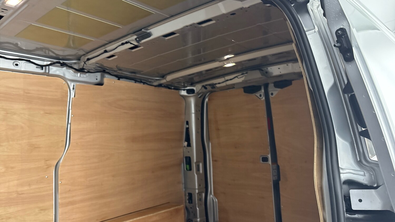 Used Volkswagen Transporter 2025 for sale - 77916336: Photo 29