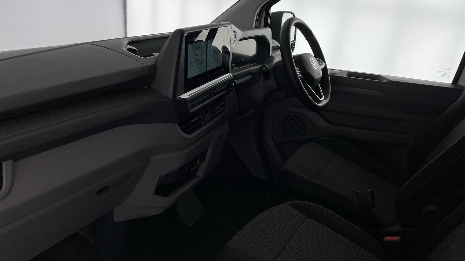 Used Volkswagen Transporter 2025 for sale - 77506198: Photo 2