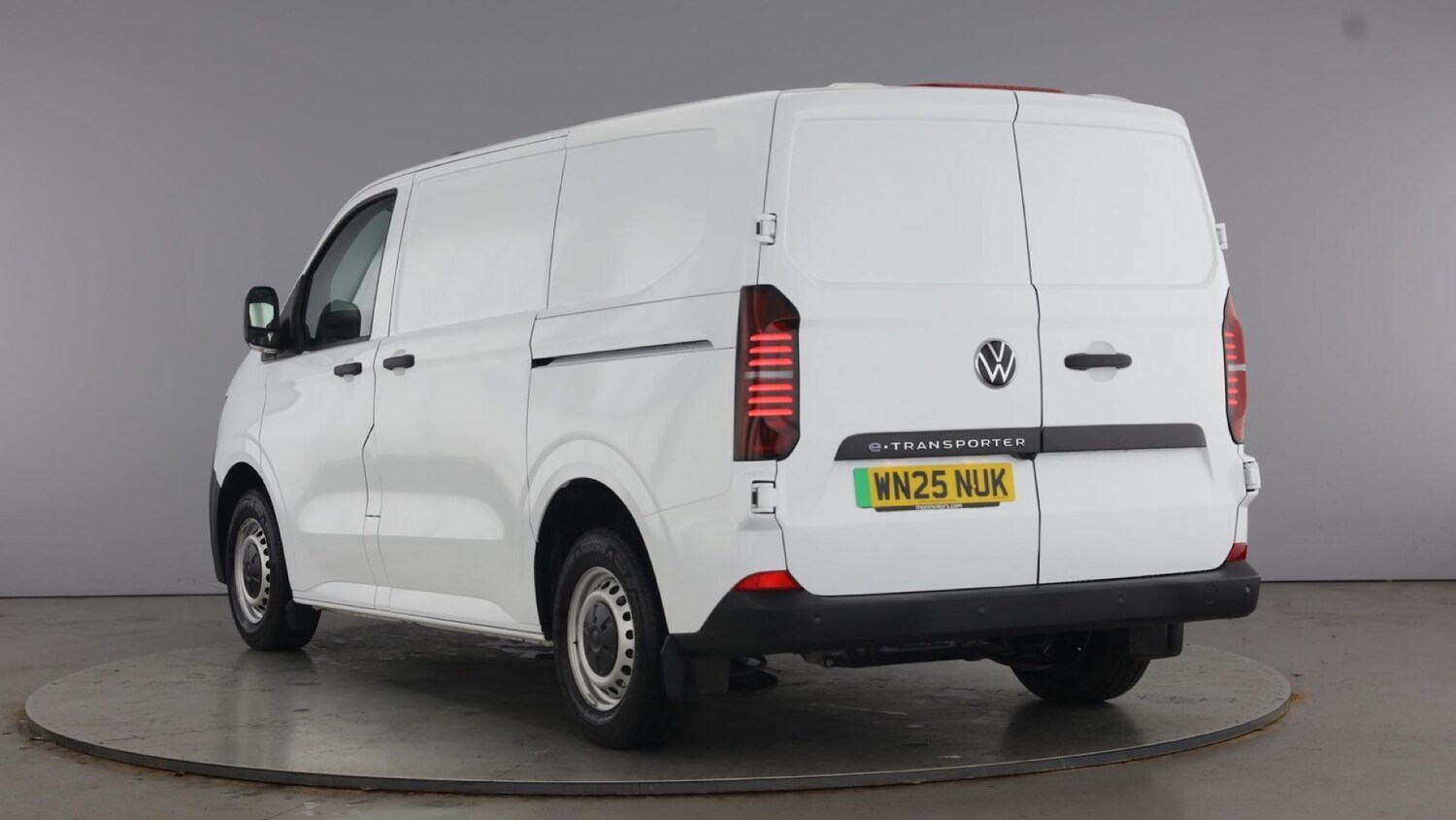 Used Volkswagen Transporter 2025 for sale - 77506198: Photo 3
