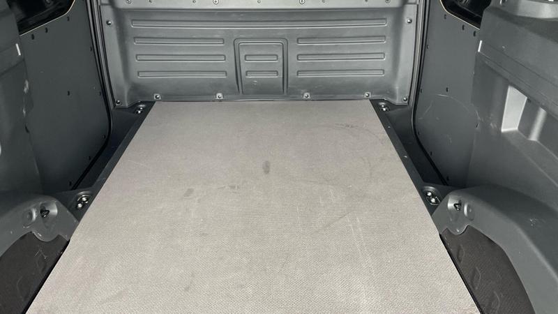 Used Volkswagen ID. Buzz Cargo 2024 for sale - 76384983: Photo 27