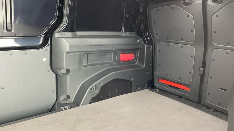 Used Volkswagen ID. Buzz Cargo 2024 for sale - 76384983: Photo 29