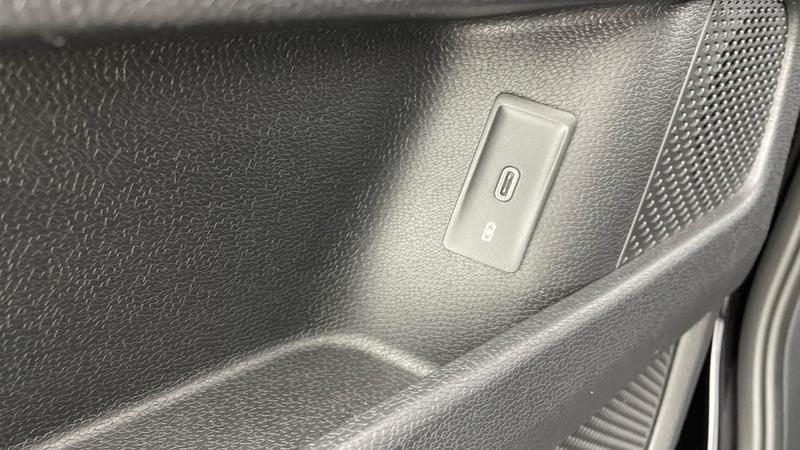 Used Volkswagen ID. Buzz Cargo 2024 for sale - 76384983: Photo 30