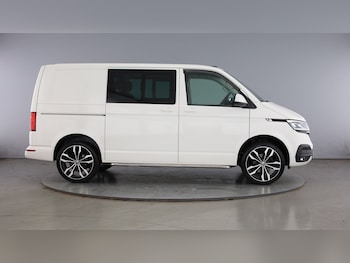 Used Volkswagen Transporter 2024 for sale - 78941701: Photo