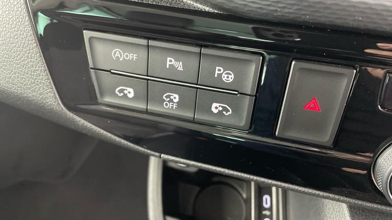 Used Volkswagen Caravelle 2020 for sale - 76433892: Photo 13