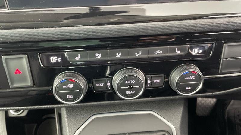 Used Volkswagen Caravelle 2020 for sale - 76433892: Photo 14