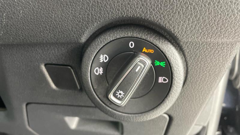 Used Volkswagen Caravelle 2020 for sale - 76433892: Photo 24