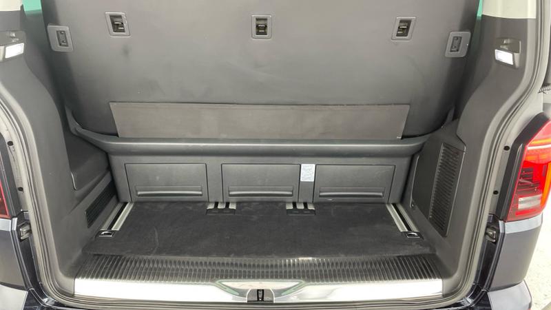 Used Volkswagen Caravelle 2020 for sale - 76433892: Photo 35