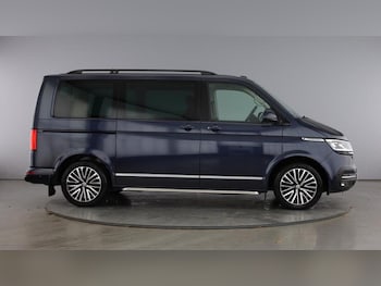 Used Volkswagen Caravelle 2020 for sale - 76433892: Photo