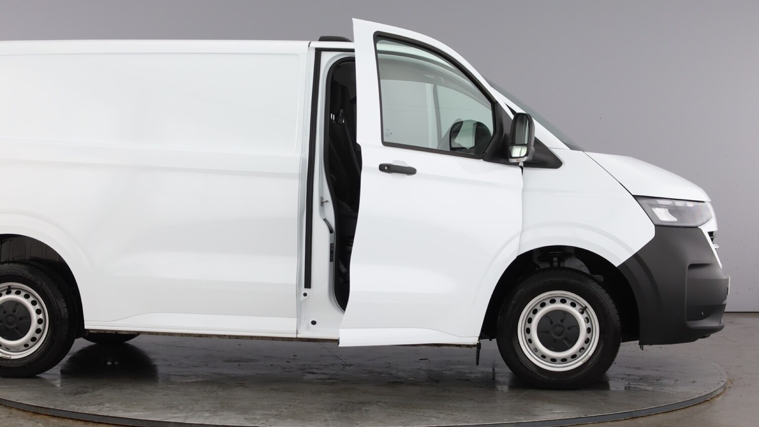 Used Volkswagen Transporter 2025 for sale - 77602586: Photo 11