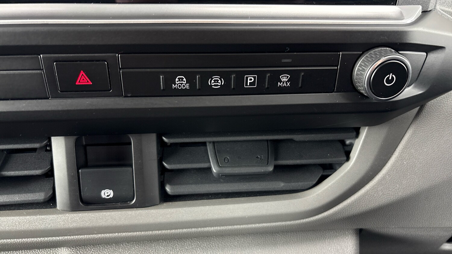 Used Volkswagen Transporter 2025 for sale - 77602586: Photo 26