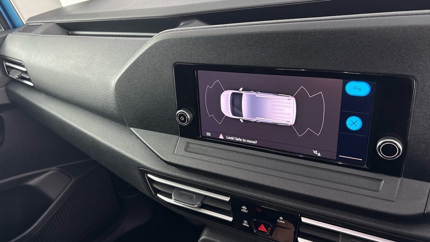 Used Volkswagen Caddy Maxi 2023 for sale - 77890108: Photo 16