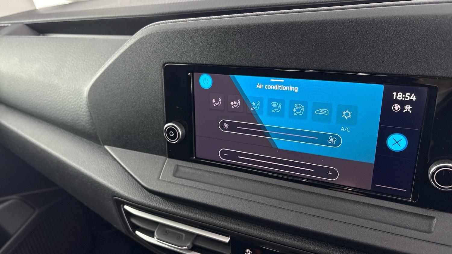 Used Volkswagen Caddy Maxi 2023 for sale - 77890108: Photo 17