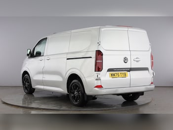 Used Volkswagen Transporter 2025 for sale - 78281617: Photo