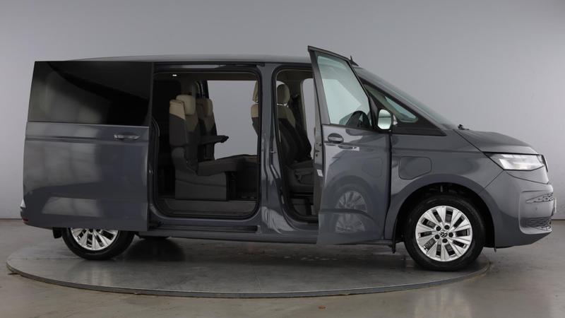 Used Volkswagen Multivan 2023 for sale - 76391368: Photo 10