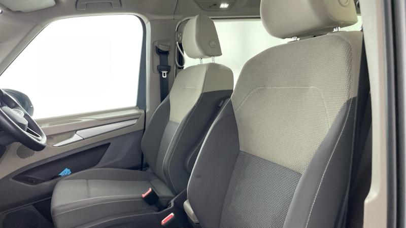 Used Volkswagen Multivan 2023 for sale - 76391368: Photo 34