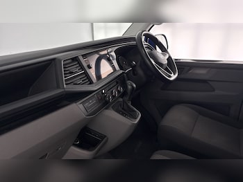 Used Volkswagen Transporter 2021 for sale - 79267074: Photo
