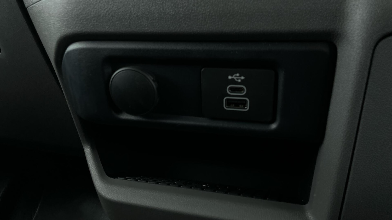 Used Volkswagen Transporter 2025 for sale - 77701449: Photo 14