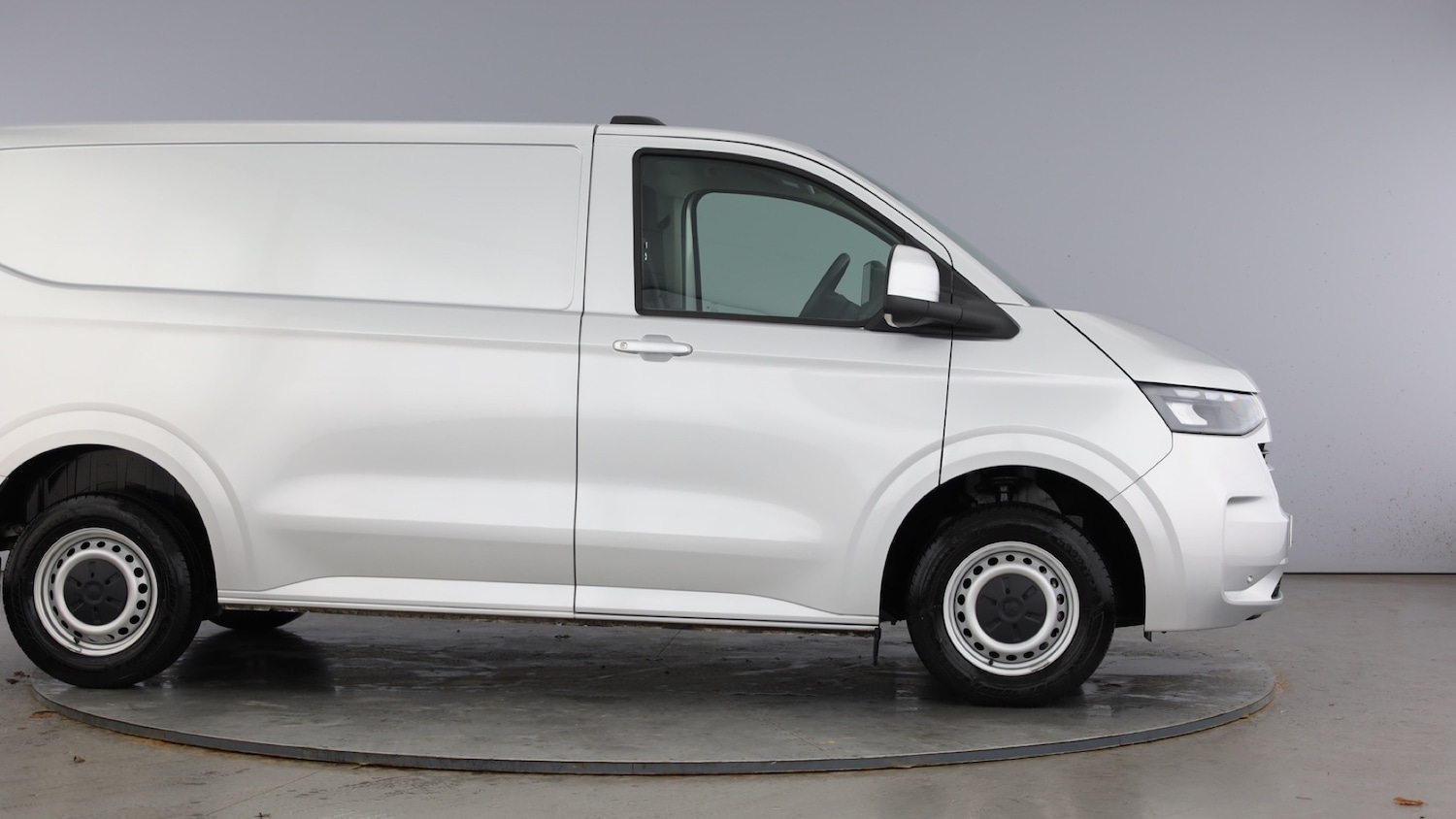 Used Volkswagen Transporter 2025 for sale - 77515802: Photo 4