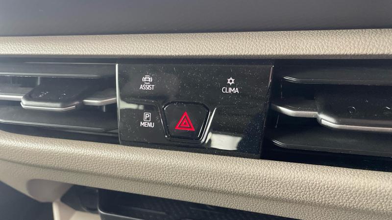 Used Volkswagen Multivan 2025 for sale - 75638977: Photo 16