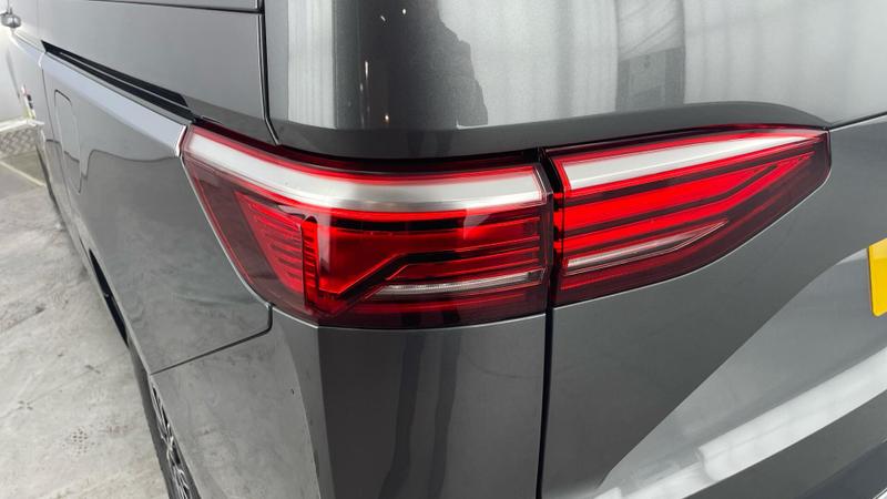 Used Volkswagen Multivan 2025 for sale - 75638977: Photo 36