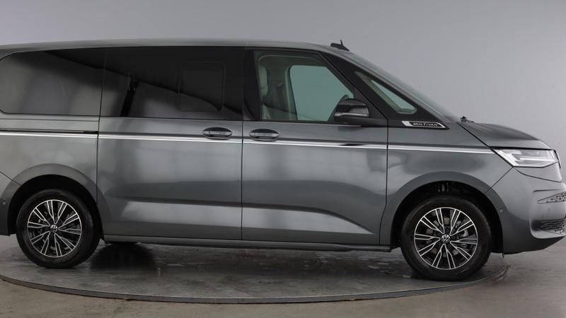 Used Volkswagen Multivan 2025 for sale - 75638977: Photo 4