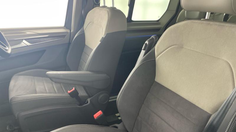 Used Volkswagen Multivan 2025 for sale - 75638977: Photo 40