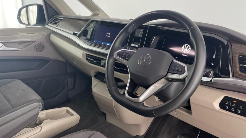 Used Volkswagen Multivan 2025 for sale - 75638977: Photo 6