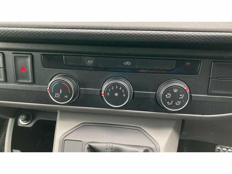 Used Volkswagen Transporter 2022 for sale - 76172640: Photo 33