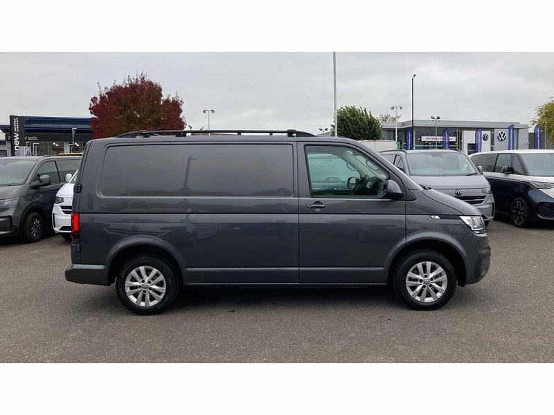 Used Volkswagen Transporter 2022 for sale - 76172640: Photo 4