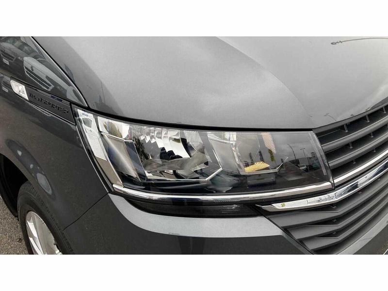 Used Volkswagen Transporter 2022 for sale - 76172640: Photo 8
