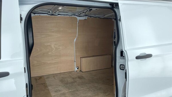 Used Volkswagen Transporter 2025 for sale - 74931795: Photo 33