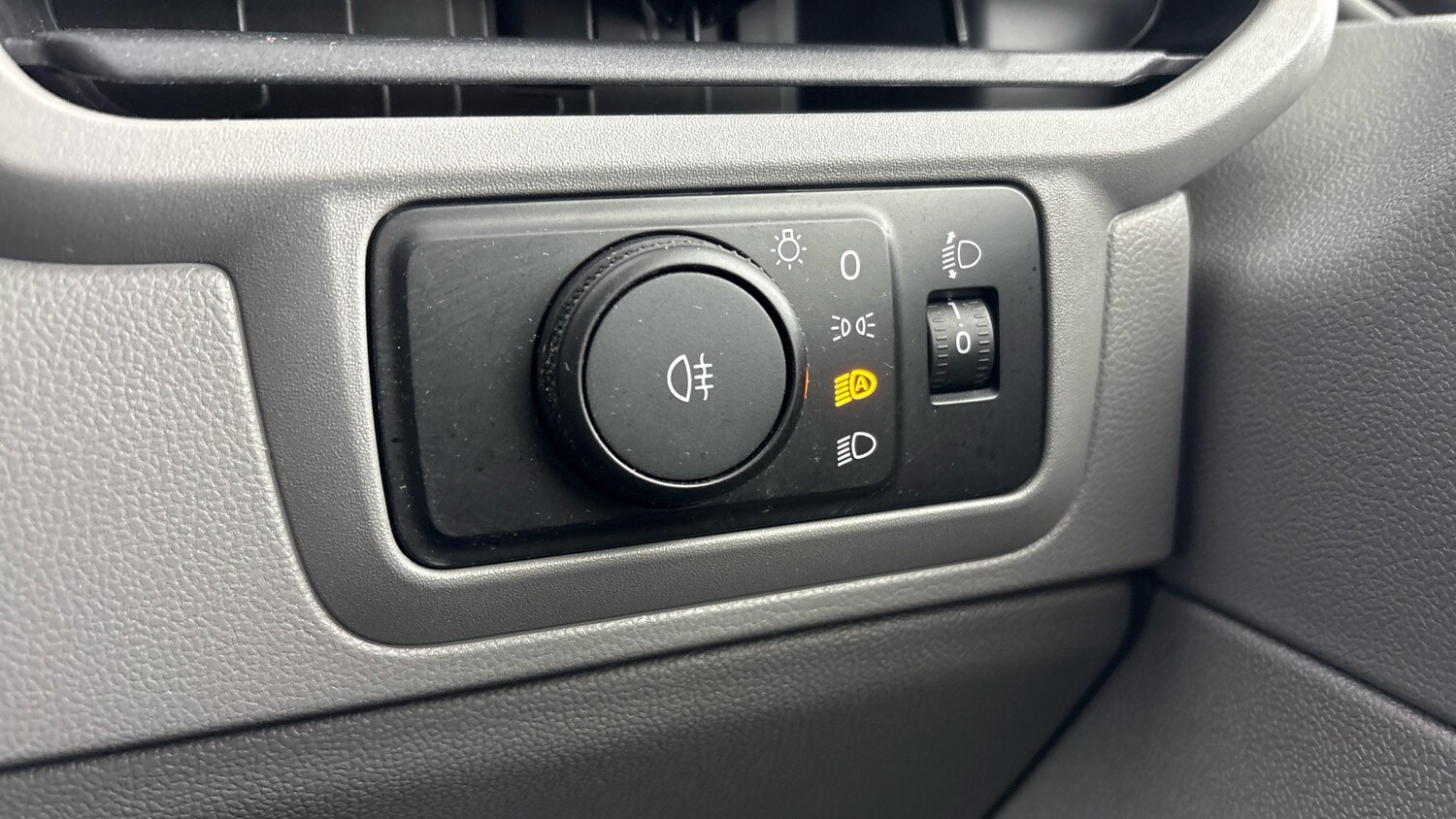 Used Volkswagen Transporter 2025 for sale - 77602629: Photo 24