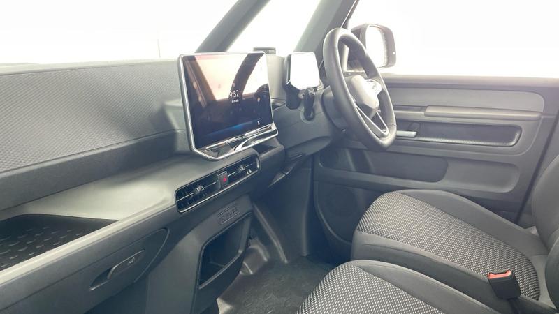 Used Volkswagen ID. Buzz Cargo 2025 for sale - 76184491: Photo 2