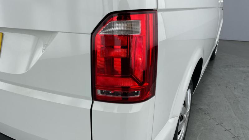 Used Volkswagen Transporter 2019 for sale - 75997369: Photo 27