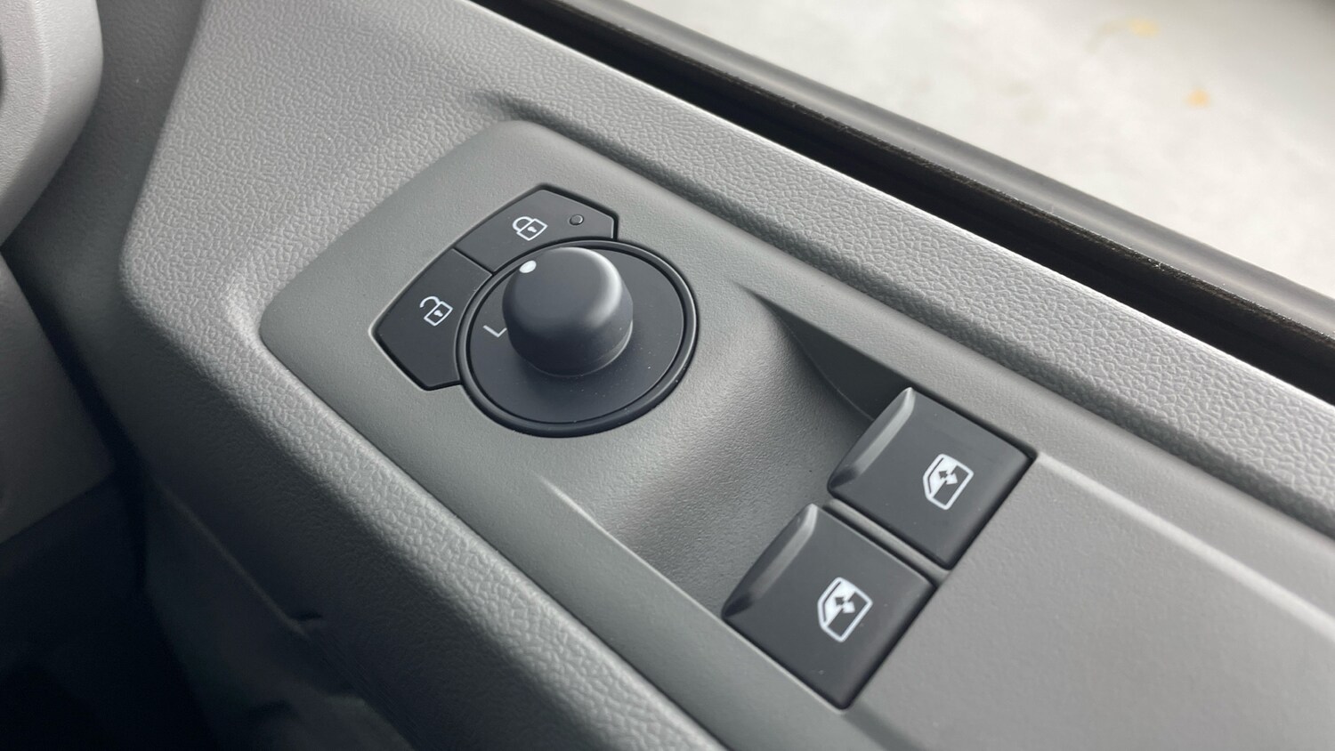 Used Volkswagen Transporter 2025 for sale - 77602601: Photo 19