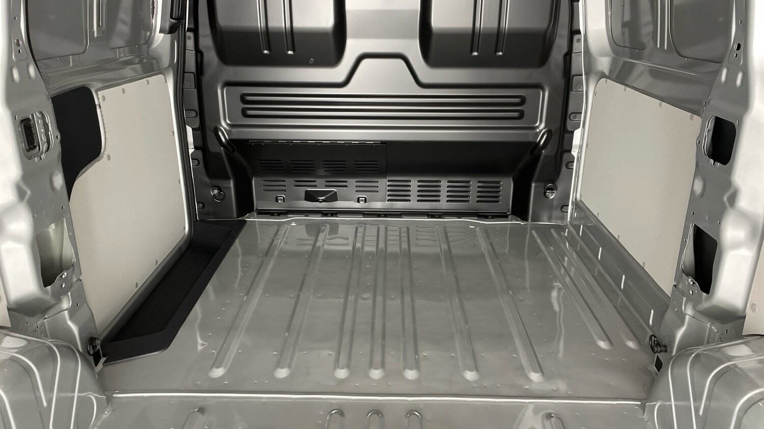 Used Volkswagen Transporter 2025 for sale - 77602601: Photo 29