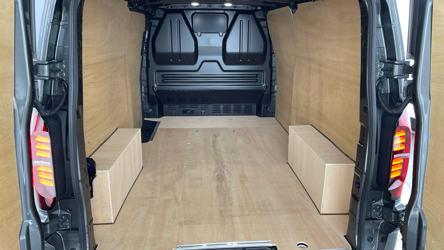 Used Volkswagen Transporter 2025 for sale - 77602687: Photo 22