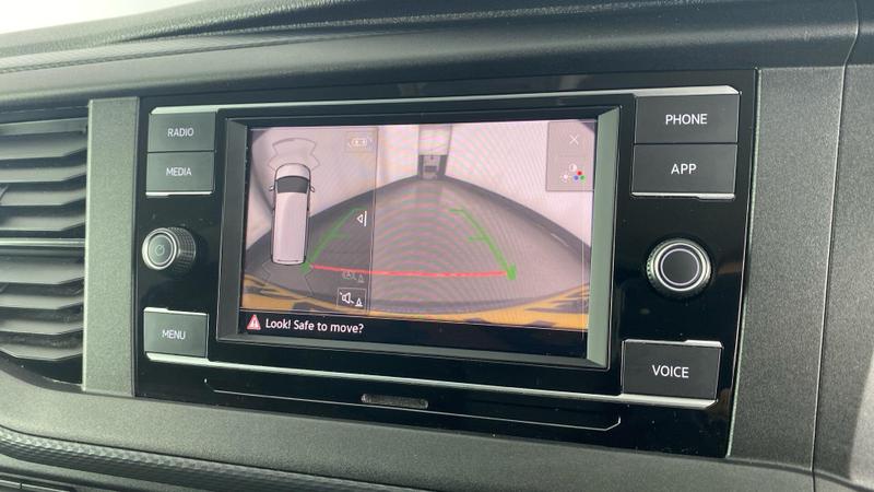 Used Volkswagen Transporter 2024 for sale - 76797157: Photo 14