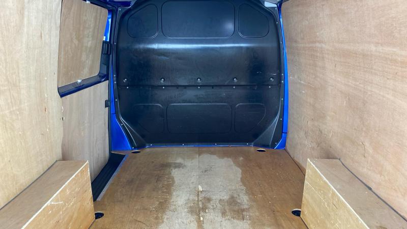 Used Volkswagen Transporter 2024 for sale - 76797157: Photo 22