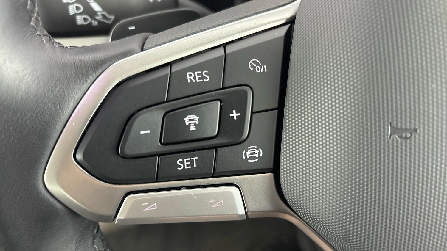 Used Volkswagen Multivan 2024 for sale - 77791247: Photo 14