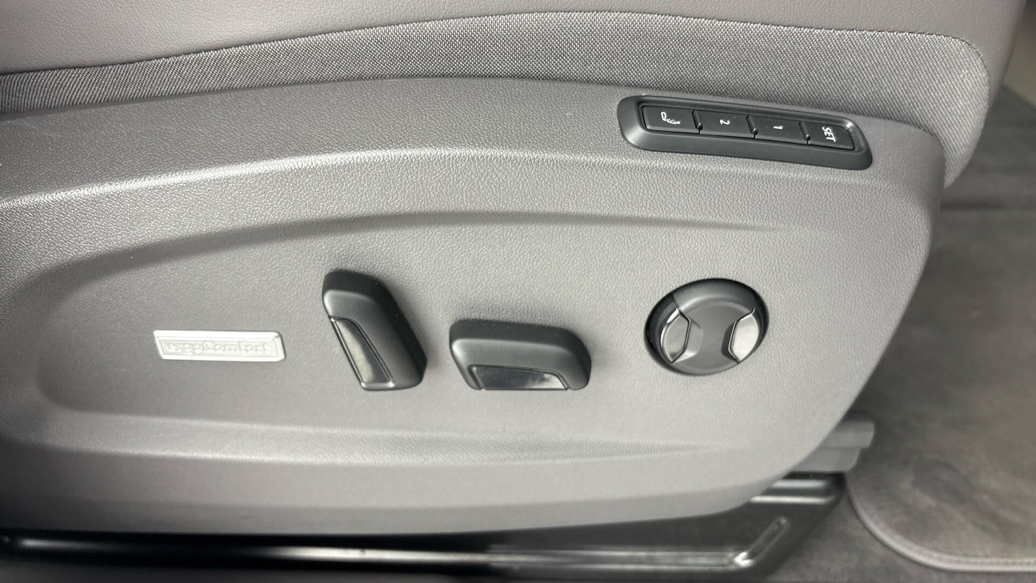 Used Volkswagen Multivan 2024 for sale - 77791247: Photo 25