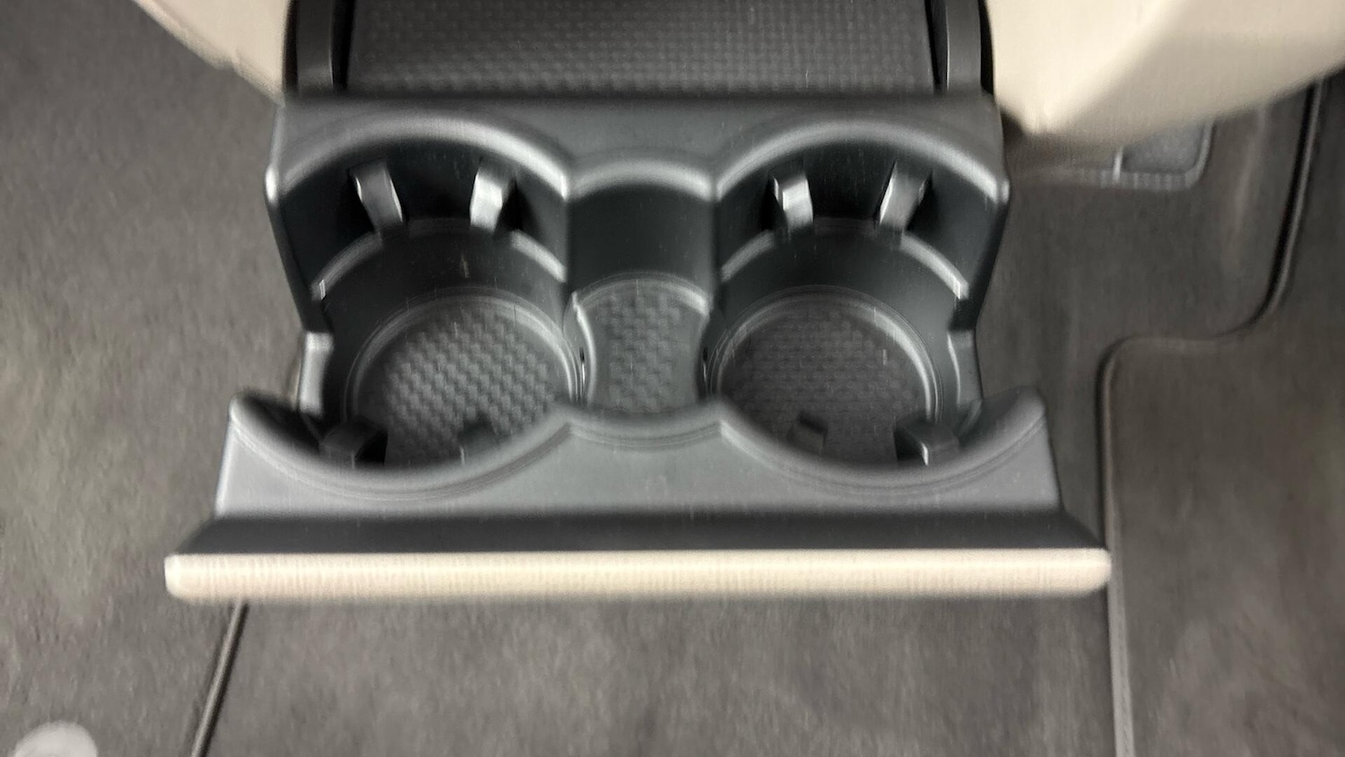 Used Volkswagen Multivan 2024 for sale - 77791247: Photo 27