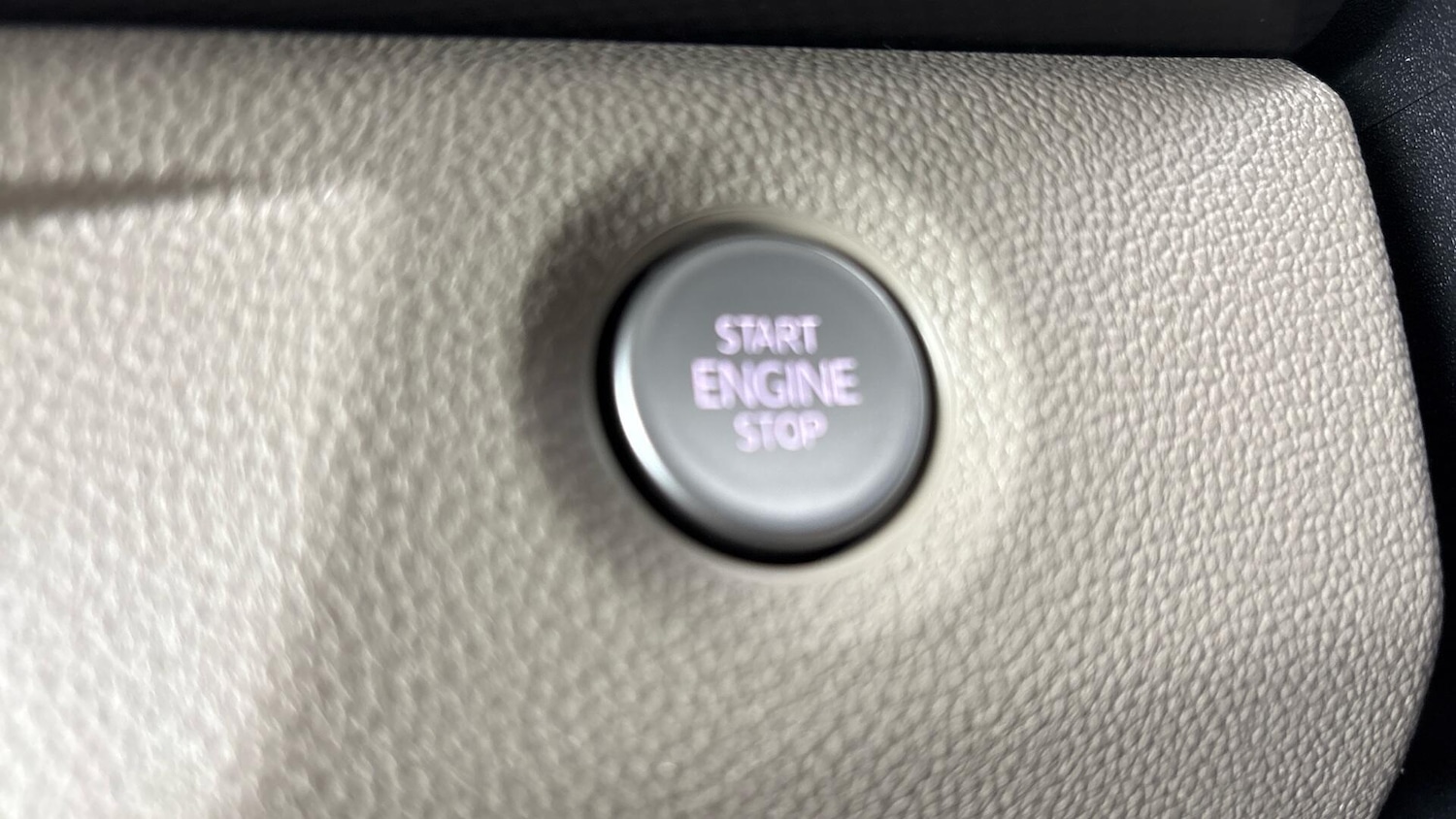 Used Volkswagen Multivan 2024 for sale - 77791247: Photo 36