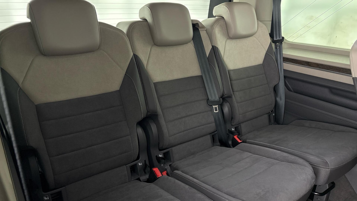 Used Volkswagen Multivan 2024 for sale - 77791247: Photo 40