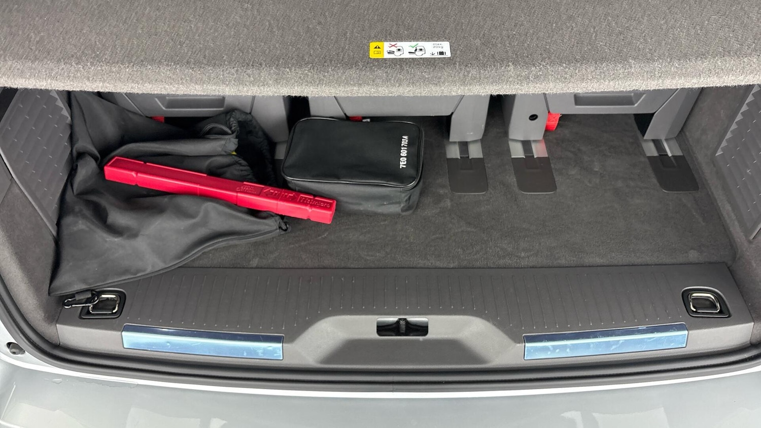 Used Volkswagen Multivan 2024 for sale - 77791247: Photo 42