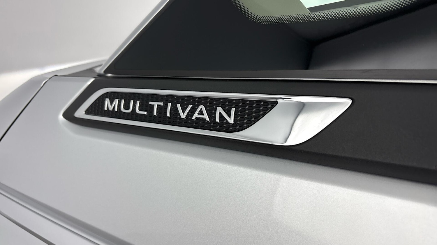 Used Volkswagen Multivan 2024 for sale - 77791247: Photo 48