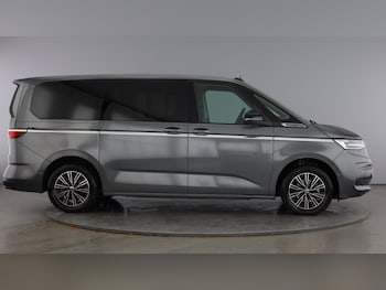 Used Volkswagen Multivan 2025 for sale - 77619204: Photo