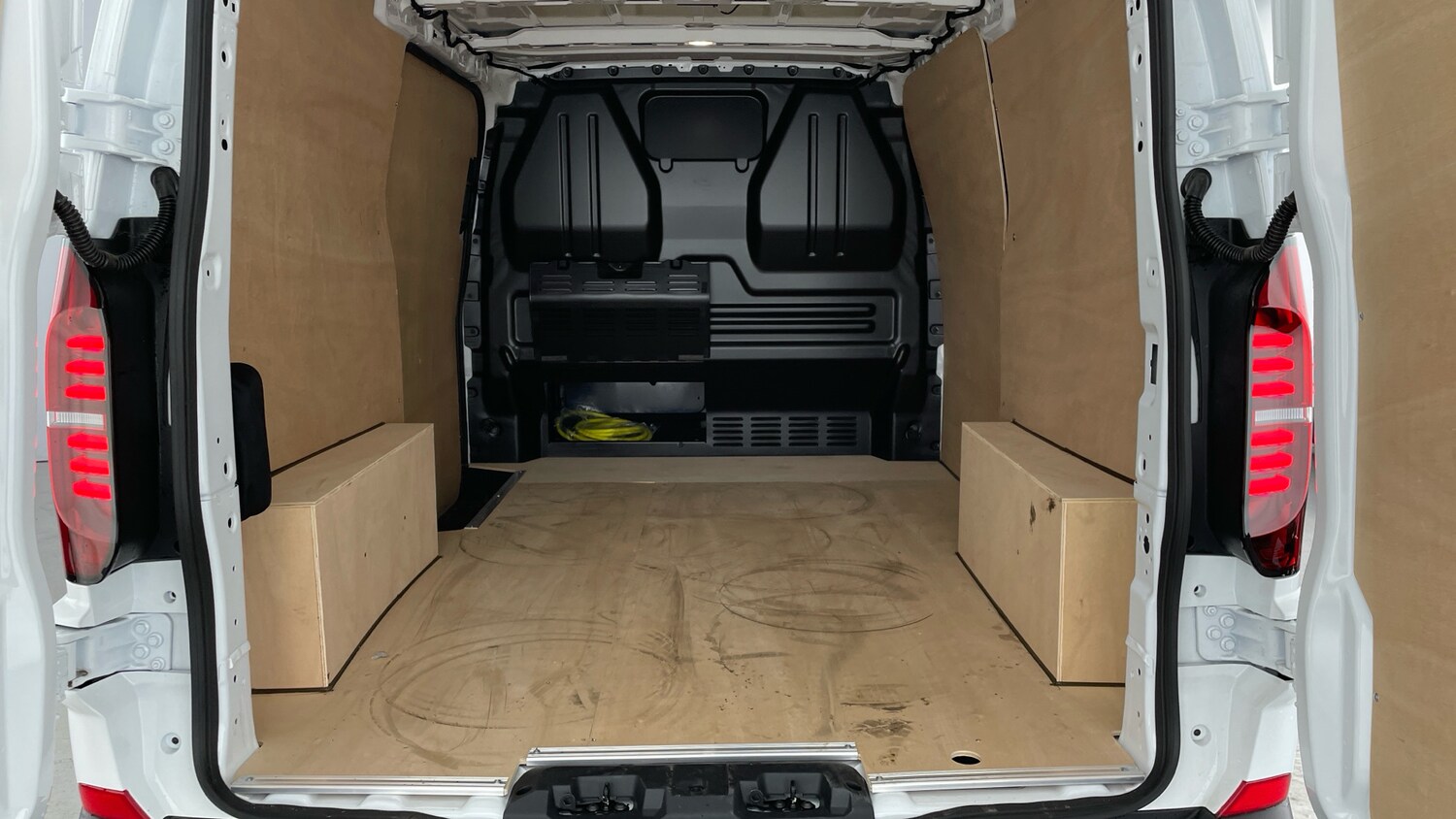 Used Volkswagen Transporter 2025 for sale - 77602563: Photo 17