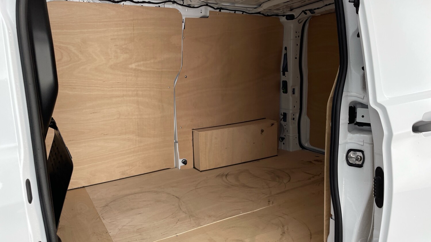 Used Volkswagen Transporter 2025 for sale - 77602563: Photo 27