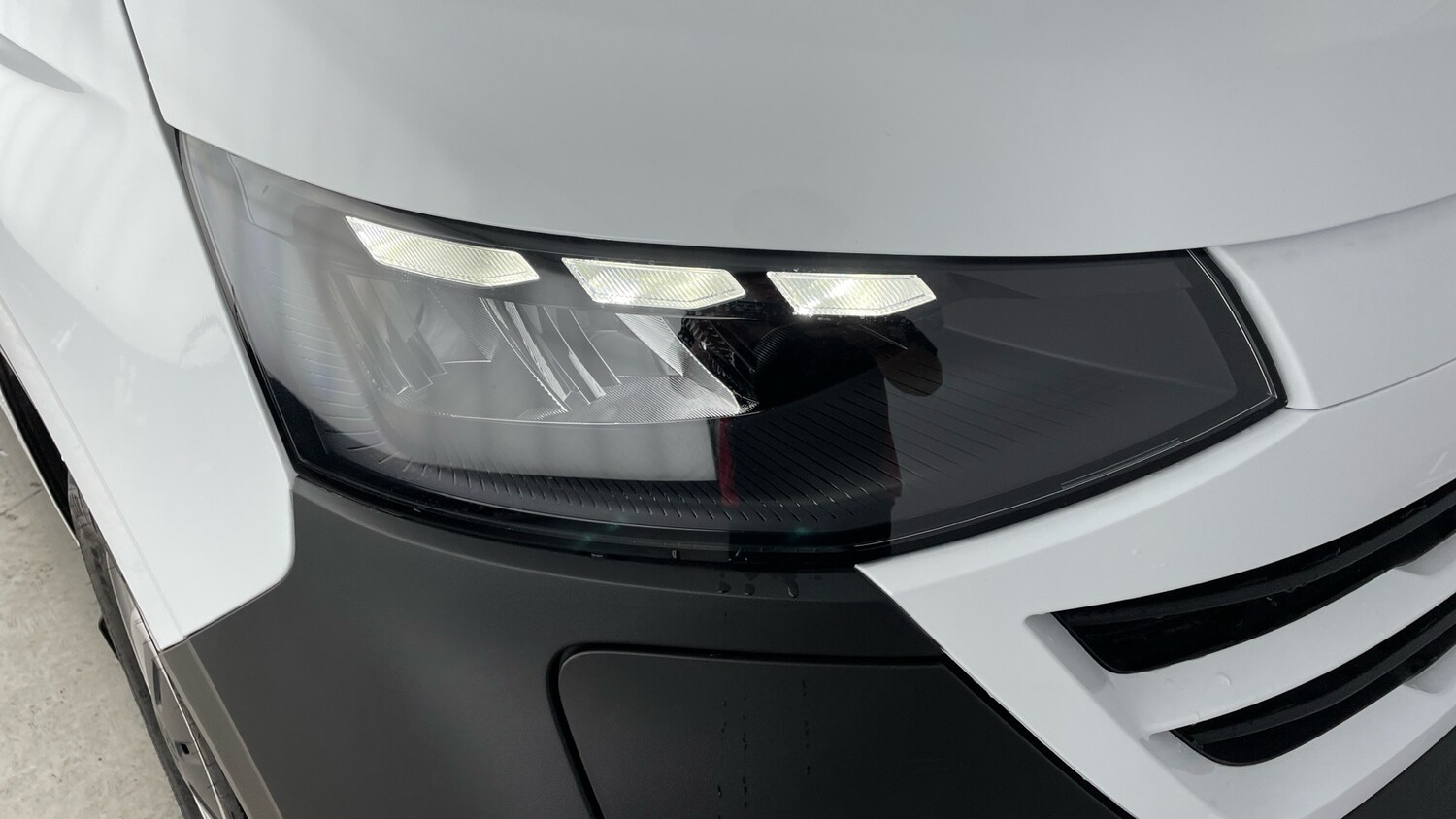 Used Volkswagen Transporter 2025 for sale - 77602563: Photo 31